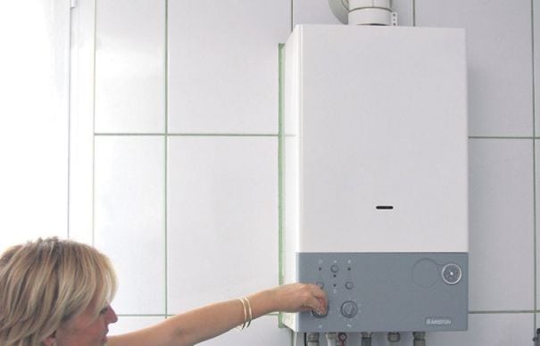 Centralele de apartament, interzise în România? Ce spune noul ministru al Mediului