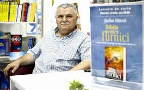 Ștefan Mitroi: „E la mijloc o putere de sus, care vine și îmi adună în poveste cuvintele” 3 mitroi