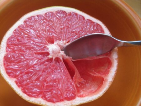 Grapefruit şi medicamente – o combinaţie mortală