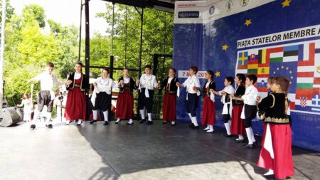 Șerban Cionoff: TINERII ȘI COPIII ROMÂNIEI, ALĂTURI DE PRIETENII LOR DIN EUROPA UNITĂ
