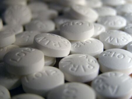 Pericolul consumului de ASPIRINĂ sau IBUPROFEN! Iată cu ce le poţi înlocui