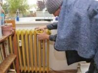 Alertă în Capitală! Sute de blocuri rămân fără căldură și apă caldă – Vezi dacă locuiești în zonele afectate! 13 calorifere reci 1