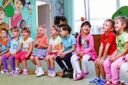 Strigător la cer: «Rusine, România. M-am întors acasă  după 11 ani de muncă chinuiti printre străini…»