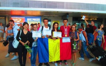 Un elev român a cucerit o medalie de aur la Olimpiada Internaţională de Lingvistică