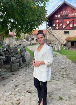 Giorgiana Radu-Avramescu: Scrisoare către tine (71)