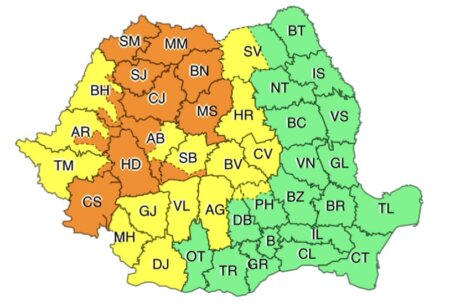 Ploi torențiale și vijelii în acest weekend. Vezi zonele afectate