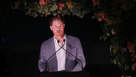 Prințul Harry, prima reacţie după retragerea din casa regală britanică: „Simt o mare tristeţe …”