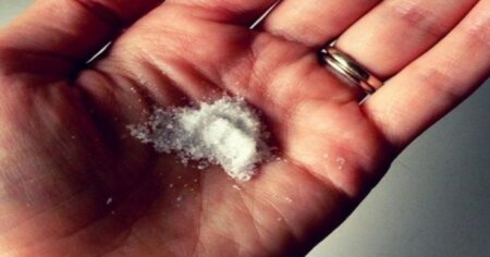 Chiar vrei să dormi? Iată cel mai bun somnifer natural pe care-l  poți lua seara pentru a scăpa de insomnii 