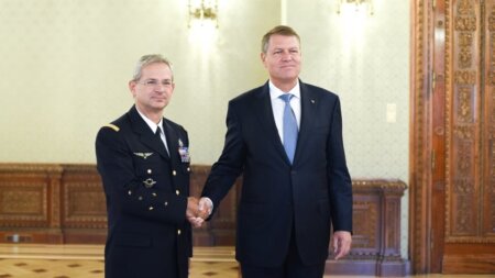 Președintele Iohannis l-a primit pe generalul Denis Mercier, comandantul suprem al Comandamentului Aliat pentru Transformare