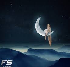 Petruțza Petruța: Poeta era luna