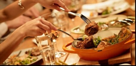 Angajații restaurantelor recunosc ce mâncare nu ar comanda niciodată