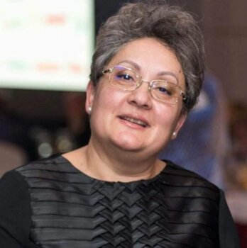 Luiza Rădulescu Pintilie: La Muzeul Pietrei- iarna va ninge, în onoarea Anului Centenar, cu petale de trandafiri