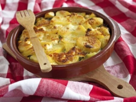 Iată cum prepari cea mai bună musaca de cartofi, de post