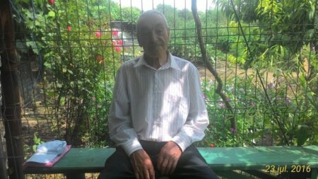 Reţeta unui supravieţuitor diagnosticat de două ori cu cancer. Ce face în fiecare dimineață?