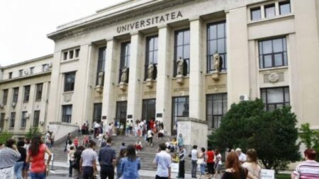 Nou regulament la Universitatea din București: Dacă la o materie 66% dintre studenți pică, lucrările vor fi analizate