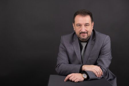 A murit jurnalistul prahovean Daniel Dimache. Acesta avea 54 de ani și a fost director la Gazeta de Prahova