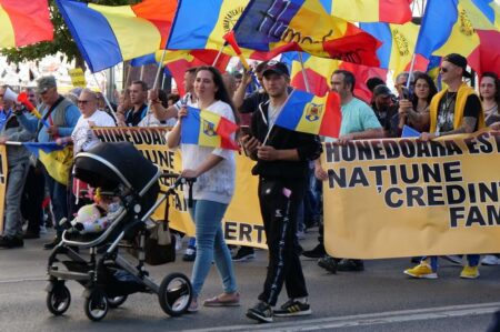 Breaking! AUR conduce detașat în intențiile de vot, PSD în scădere accentuată! Ce șanse au celelalte partide?