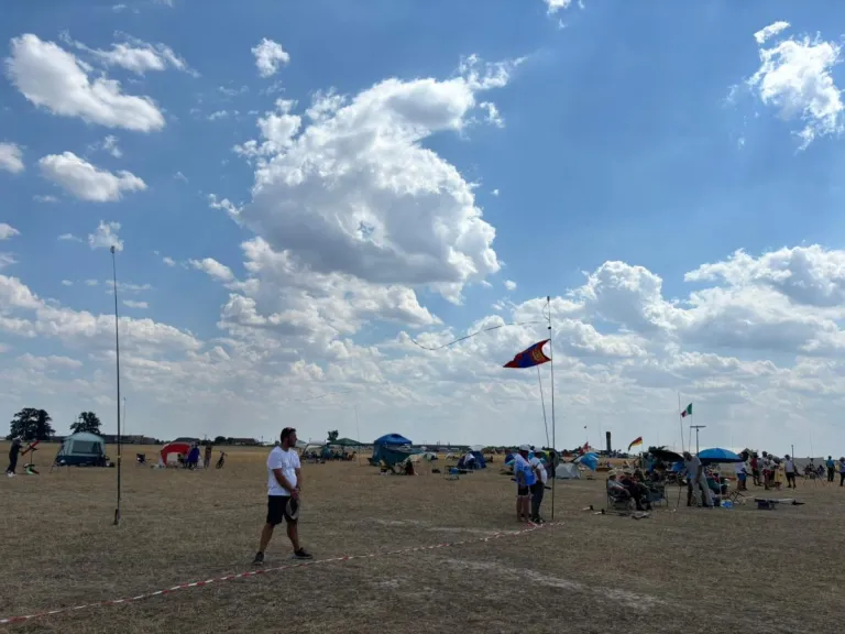 Performanță românească de top la Campionatele Europene și Mondiale de Aeromodelism din Salonta! 5 Performanta romaneasca de top la Campionatele Europene si Mondiale de Aeromodelism din Salonta 4