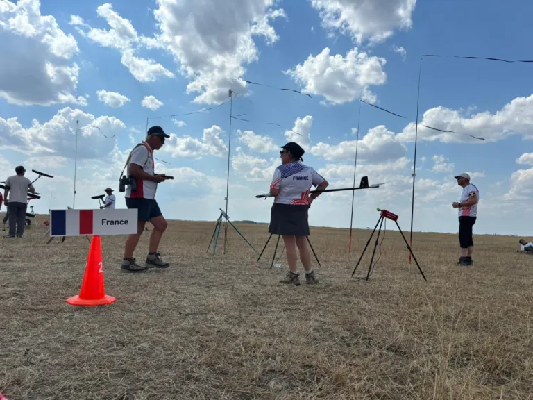 Performanță românească de top la Campionatele Europene și Mondiale de Aeromodelism din Salonta! 4 Performanta romaneasca de top la Campionatele Europene si Mondiale de Aeromodelism din Salonta 5