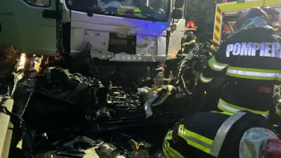 Ultima oră! Accident mortal pe Valea Oltului: un autoturism spulberat de un TIR în curbă periculoasă!