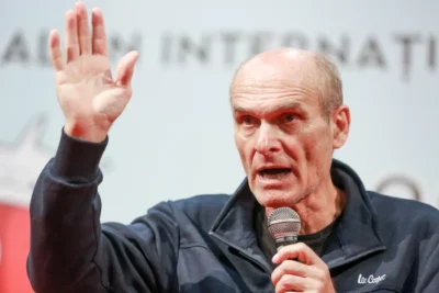 Finală de coșmar la Wimbledon! Iga Swiatek o face praf pe Amanda Anisimova, scor incredibil 6-0, 6-0!