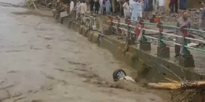 Tragedie în Pakistan! Peste 300 de morți după ploile torențiale și inundațiile devastatoare!
