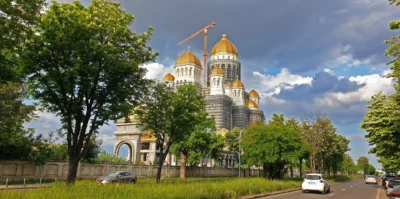Șoc în Biserică! Află DE CE Patriarhia a instalat POS-uri în Catedrala Mântuirii Neamului! 6 biserica