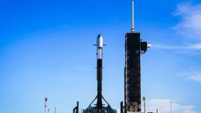 Elon Musk vrea să construiască primul centru de date cu inteligență artificială în spațiu. A făcut deja primul pas.