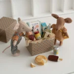Maileg food box and matchbox mice