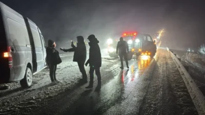 Haos pe DN2 la Bălcăuți: Accident și trafic blocat din cauza viscolului și a vizibilității reduse