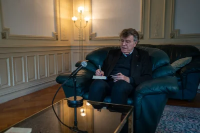 AVANGARDA, CU IONUȚ VULPESCU. INVITAT: THIERRY DE MONTBRIAL, PREȘEDINTELE INSTITUTULUI FRANCEZ DE RELAȚII INTERNAȚIONALE 3 im1