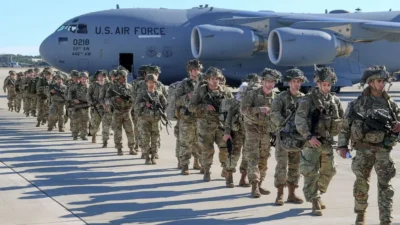 Concentrare militară amplă a SUA în Orientul Mijlociu, surprinsă din satelit. Iranul se pregătește pentru confruntare