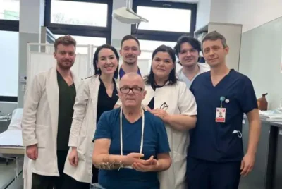 Ce au reușit medicii după o „operație-maraton la Casa Austria” pentru un bărbat care și-a pierdut antebrațul în propria casă