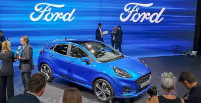 Ce poți face de acum în noul Ford Puma produs la Craiova: „posibilitatea de a urmări clipuri pe YouTube când maşina e oprită”