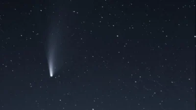 Un meteorit cu un „diametru de câțiva metri” a lovit mai multe case în Germania. Iată ce au găsit localnicii în curți