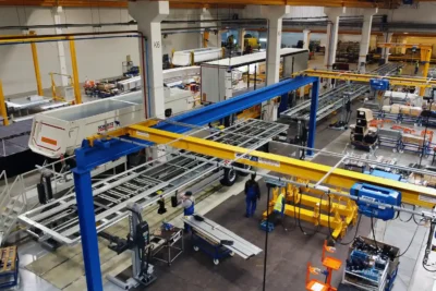 România ia fața vecinilor! Gigant german deschide fabrică cu 4.000 de semiremorci pe an