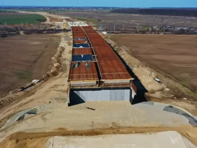 Unde vor ajunge „Buldozerele de pe stadionul Santiago Bernabéu”: Destinația este o autostradă din România