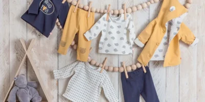 Alarmă: hainele pentru copii conțin niveluri periculoase de plumb