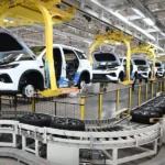 Scădere dramatică: cel mai mare producător de mașini electrificate rămâne fără 55% din profit