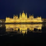 Miscare controversata la Budapesta: Peter Magyar pregateste arborarea unui nou steag pe Parlament. Tinutul Secuiesc este deja reprezentat