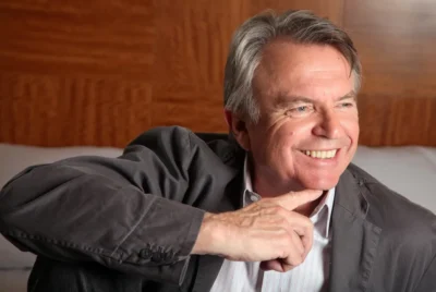 Actorul Sam Neill anunță că a învins cancerul datorită unei terapii revoluționare: eram pe ducă