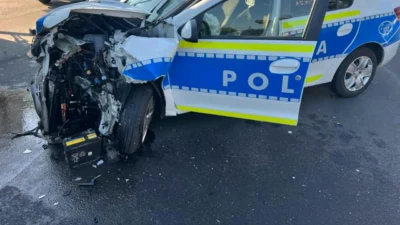 Urmărire ca-n filme în Craiova: un polițist ajunge la spital rănit