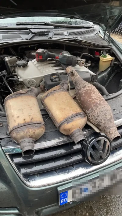 Prada de 1,5 tone a cinci bărbați din Mureș: „Acesta e folosit pentru catalizatoarele auto”