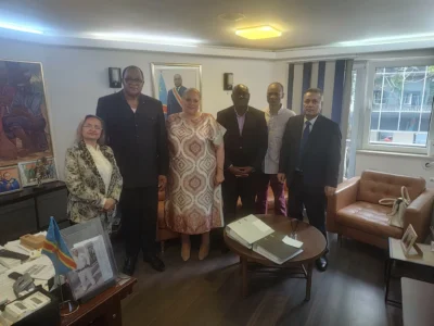 Diana Șoșoacă, vizită la Ambasada Republicii Democratice Congo: Ce s-a discutat despre „situația internă din România”