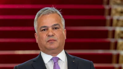 Adrian Veștea se retrage din cursa pentru șefia PNL și lansează un atac dur: „Nu voi gira printr-o candidatură acest simulacru democratic prin care se instalează dictatura în partid”