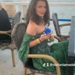 Giorgiana Radu-Avramescu: Trandafirul care din mare înflorește