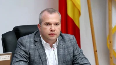 Ionuț Pucheanu, despre alianța cu PNL: „Pe noi nu ne-a deranjat sau nu ne deranjează nici în continuare ideea de căsătorie, dar am vrea să fi schimbat mireasa, tot de dragul copilașilor”